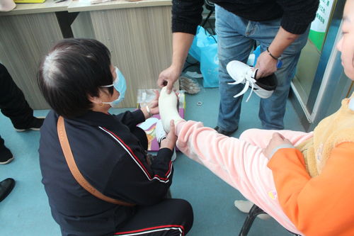 諸城市38名殘疾人喜獲免費假肢與矯形器，助力重拾生活信心